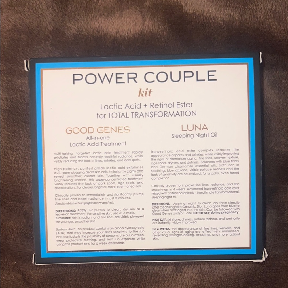 Sunday Riley Power Couple Transformation Kit - Picture 3 of 4
